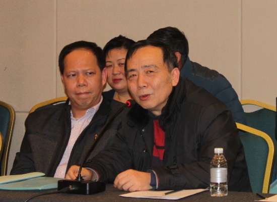 上海表业有限公司倪海明总经理在会上发言